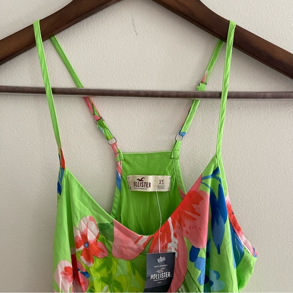 Hollister NWT Floral Dress - Picture 2 of 10